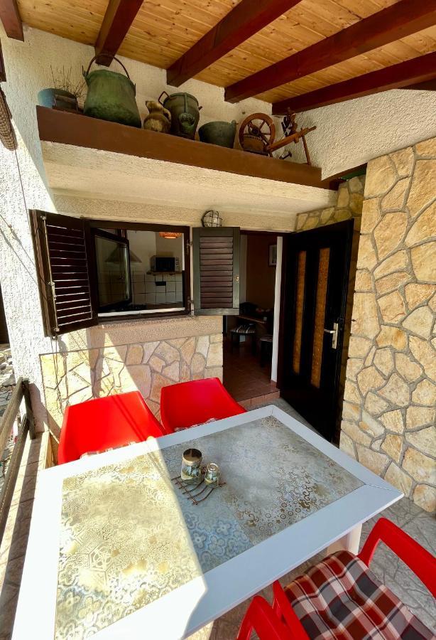 Apartmani Zora Cres Kültér fotó