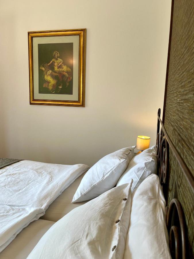 Apartmani Zora Cres Kültér fotó
